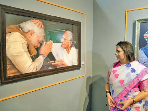 PM को मिले तोहफों का ई-ऑक्शन शुरू:इस बार 912 आइटम नीलाम होंगे, ये 5 साल में सबसे कम; बेस प्राइस 700 से 65 लाख रुपए 1 3 1696280338