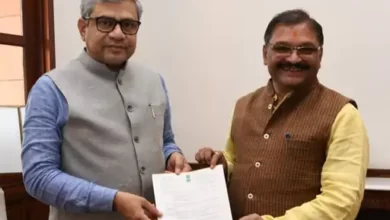 छत्तीसगढ़ में बढ़ सकता है वंदे भारत का स्टॉपेज:सांसद संतोष मिले रेल मंत्री वैष्णव से, पत्र देकर की ट्रेन का ठहराव बढ़ाने की गुजारिश 17 75d1bb75 2666 40a6 8263 4c4523d5ef8f 1702572914
