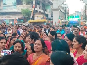 प्रदेश के उपमुख्यमंत्री विजय शर्मा शपथ ग्रहण के बाद पहली बार पहुंचे कवर्धा, नगरवासियों ने किया जगह-जगह स्वागत 3 8e3b1c9c 0f85 4934 b75b 3fd07e4f32f8