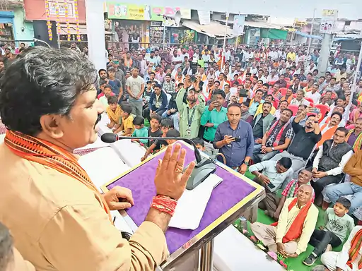 नट समाज के सामुदायिक भवन, सीसी रोड के लिए राशि देने की घोषणा 1 206 170506486965a139a516569 12jankawardha12