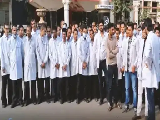 छत्तीसगढ़ के हॉस्पिटलों को मिले 279 डॉक्टर्स:33 PG, 246 MBBS चिकित्सकों का नियुक्ति का आदेश; बस्तर और सरगुजा संभाग को मिले सबसे ज्यादा डॉक्टर 1 279 1708226164
