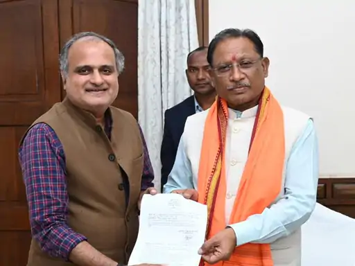 CM साय के सलाहकार बने पंकज झा:राज्य सरकार ने मीडिया सलाकार किया नियुक्त, विशेष सचिव स्तर की दी जाएंगी सुविधाएं रायपुर6 घंटे पहले 1 d6400eef 7c5c 46ff b949 8b1d7c8b96d6 1707237593