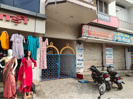 अमरजीत भगत के करीबी कारोबारी का मकान सील:आयकर छापे के बाद से ही लापता; पूर्व मंत्री के अंबिकापुर-रायपुर ठिकानों पर कार्रवाई पूरी 1 djdll 1707035450