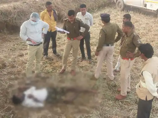 राजनांदगांव में लापता युवक का खेत में मिला शव:पेंट की जेब से कीटनाशक दवा मिली, पिता ने हत्या का जताया संदेह 1 yuj 1707807476