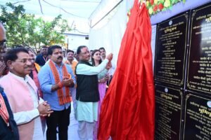 मुख्यमंत्री विष्णुदेव साय जिले के ग्राम कुरूवा में आयोजित साहू समाज सामाजिक सम्मेलन में हुए शामिल 2 431141563 122149697444081376 9052446914526928667 n