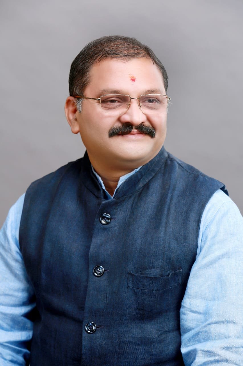 बघेल डर गए, इसलिए ईवीएम पर उठा रहे सवाल - सांसद पांडेय 1 IMG 20240330 WA0027