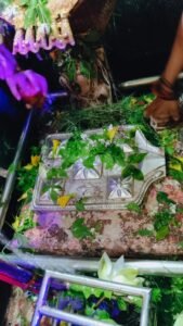 महाशिवरात्रि पर उमड़ी आस्था, मंदिरों में भक्तों की भीड़ विधि-विधान से श्रद्धालुओं ने की महादेव की पूजा-अर्चना 4 WhatsApp Image 2024 03 08 at 4.54.30 PM