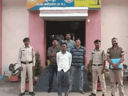 भाभी से अवैध संबंध...बड़े भाई को मार डाला:कवर्धा में गला घोंटकर हत्या की; दफनाने की थी तैयारी,वजह पूछने पर घबरा गया आरोपी 1 comp 1 22 1710219487