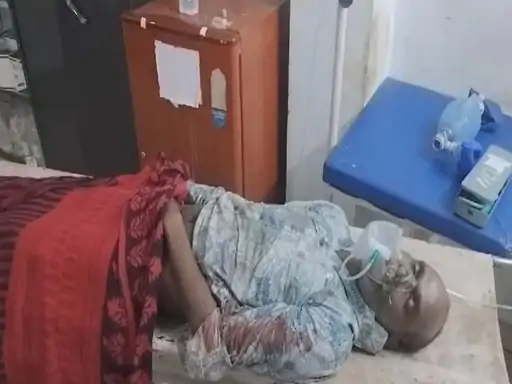 दुर्ग बस स्टैंड के पार्किंग ठेकेदार की चाकू मारकर हत्या:पुरानी रंजिश के चलते हत्या की आशंका, ACCU की टीम आरोपियों की तलाश में जुटी 1 image 1716312387