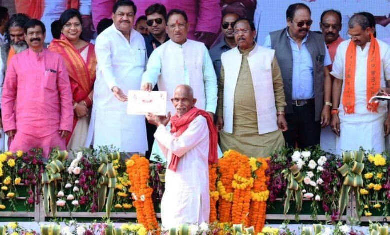 रायपुर : विशेष लेख : विष्णु सरकार की सुध से खेती-किसानी को नया सम्बल 11 1718006288 98b567a45e5181e9f942