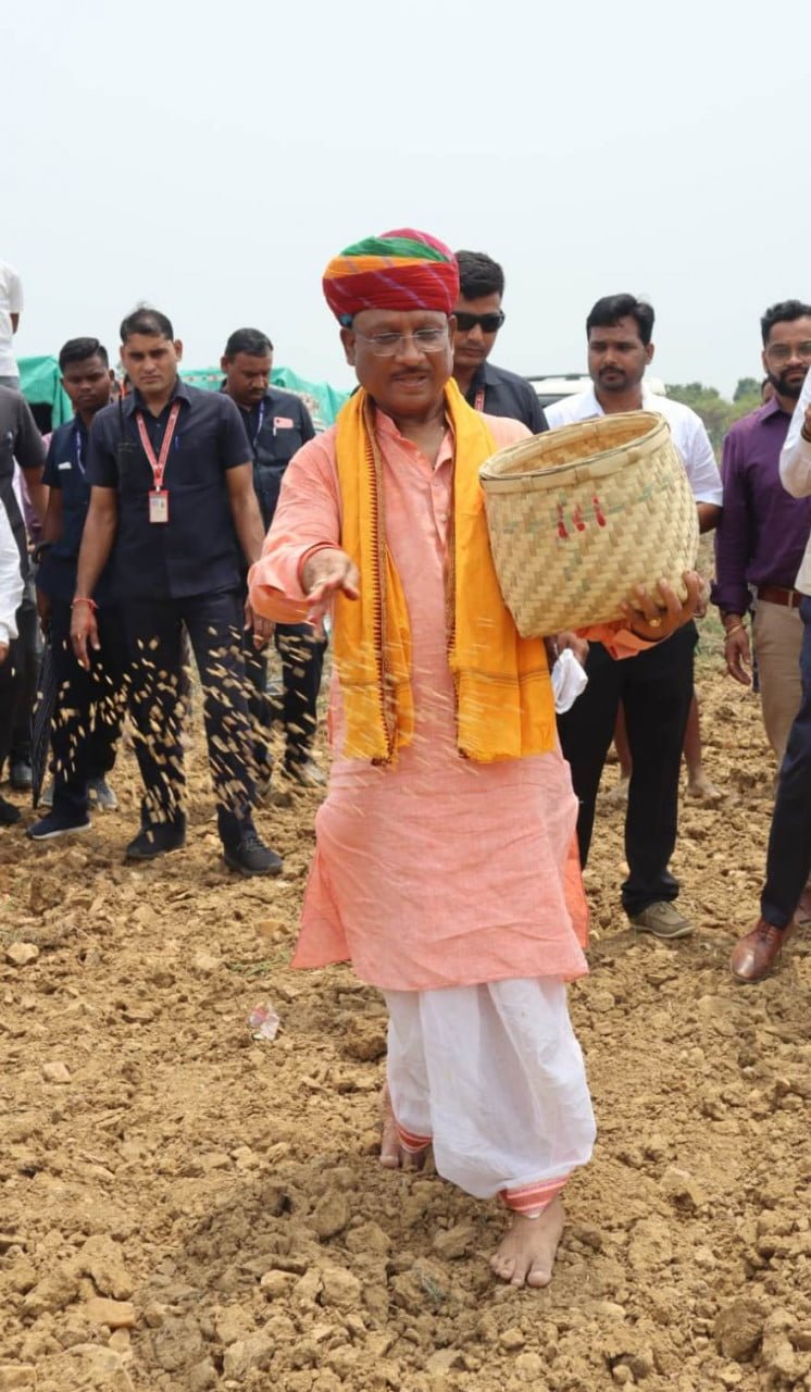 छत्तीसगढ़ में मानसून की बौछारों के साथ खेती-किसानी का काम शुरू 1 1718883390 c8ad04ed50f43d3cced5