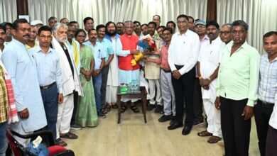 मुख्यमंत्री विष्णु देव साय से छतीसगढ़ प्रदेश कंवर समाज के प्रतिनिधि मंडल ने की सौजन्य मुलाकात 10 1719310515 5e5a665ec27f47b9a7e0