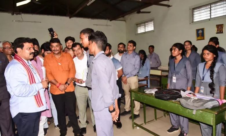 3819636 untitled 80 copy