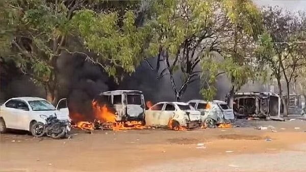 छत्तीसगढ उच्च न्यायालय के सेवा निवृत्त न्यायाधीश करेंगे न्यायिक जाँच, 3 माह के भीतर जाँच समिति देंगे राज्य शासन को रिपोर्ट 1 eryhrtu 2