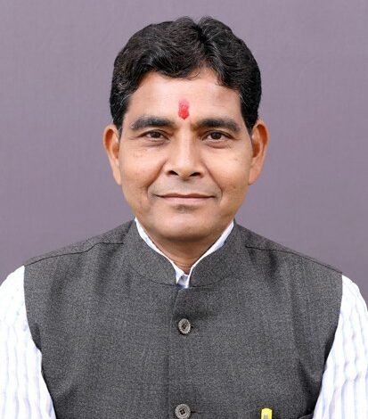 राजस्व मंत्री टंक राम वर्मा ने टी-20 विश्व कप क्रिकेट पर भारतीय टीम की जीत पर दी बधाई 5 img 6527 1