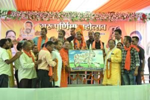 मुख्यमंत्री विष्णु देव साय पाटेश्वर धाम में आयोजित गुरू पूर्णिमा महोत्सव में शामिल हुए 6 1721551121 14ff835a961ac0595393