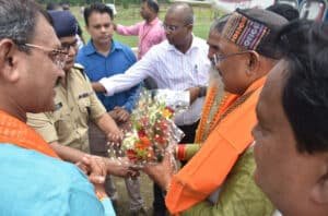 मुख्यमंत्री के जुंगेरा पहुंचने पर जनप्रतिनिधियों ने किया आत्मीय स्वागत 3 1721551551 f5137a9c45d8d9a091d5