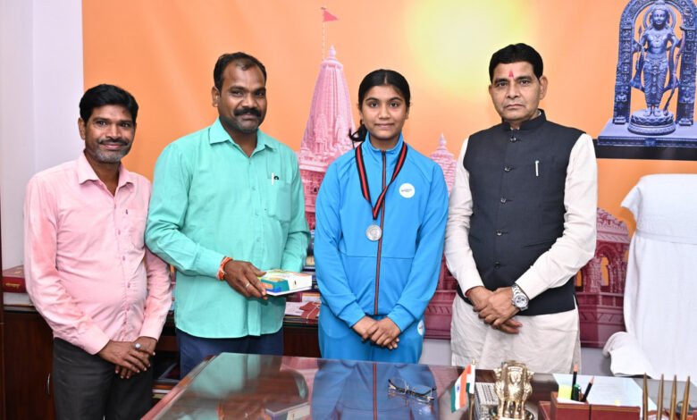 1721723364 2e4b0143a19cea25be33