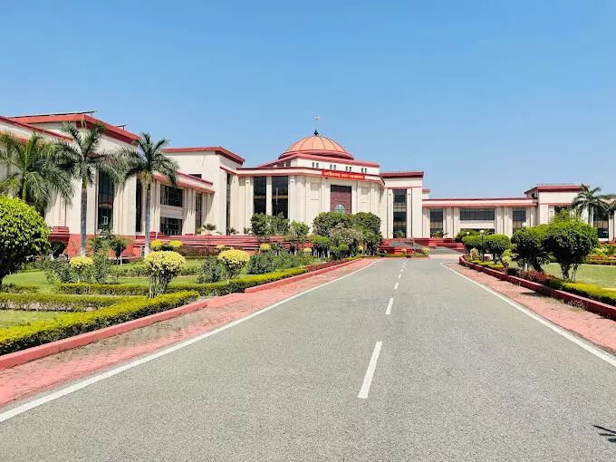 कर्मचारियों के साथ ऐसा अन्याय करना बंद करें विभाग, जज ने कर दी टिप्पणी 1 3886645 untitled 34 copy