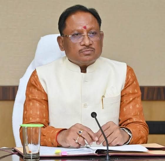 मुख्यमंत्री विष्णु देव साय की घोषणा अनुसार पंचायत सचिवों के शासकीयकरण हेतु समिति का हुआ गठन 1 img 7274 1