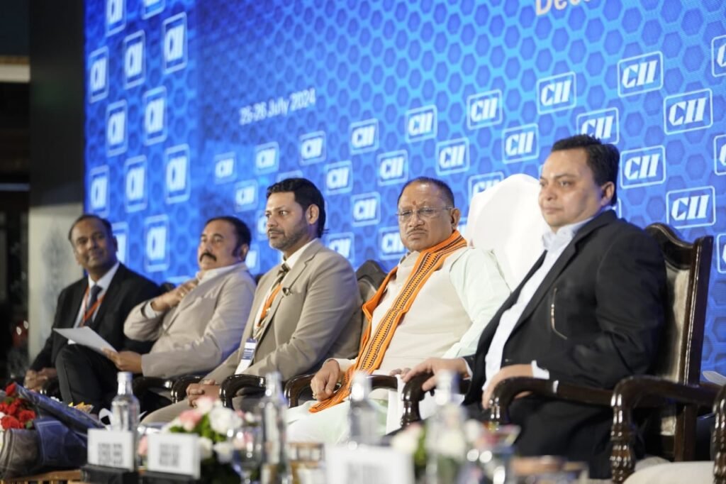 ग्रीन स्टील से शून्य कार्बन उत्सर्जन के लक्ष्य के साथ ही खुलेंगे आर्थिक संभावनाओं के भी द्वार : मुख्यमंत्री 2 img 7546 1