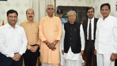 राज्यपाल हरिचंदन से विभिन्न विश्वविद्यालयों के कुलपतियों ने की सौजन्य मुलाकात 3 img 7635 1