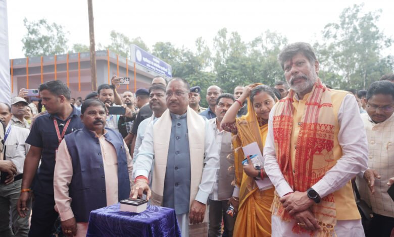 मुख्यमंत्री ने किया तीन एसडीएम कार्यालय, दो थाना और नवीन तहसील कार्यालय का लोकार्पण