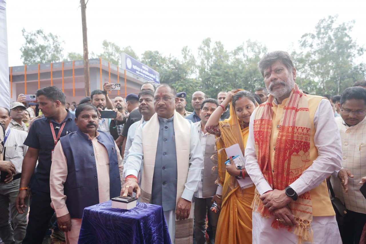 मुख्यमंत्री ने किया तीन एसडीएम कार्यालय, दो थाना और नवीन तहसील कार्यालय का लोकार्पण