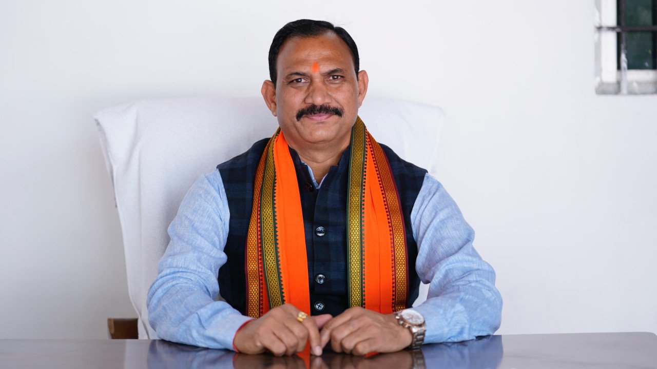 रायपुर: स्वास्थ्य मंत्री श्याम बिहारी जायसवाल की पहल पर झगराखाण्ड में विकास कार्यों की सौगात 1 1723197266 d6f44902d396d6bb3bd1