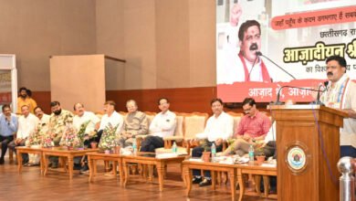 रायपुर के आजाद हॉस्टल, वार्षिक हॉस्टल डे में उप मुख्यमंत्री विजय शर्मा हुए शामिल, छात्रावासी छात्र-छात्राओं ने किया अभिनंदन 1 1723302651 a83d04d709aae018ac0c