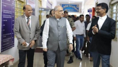 छत्तीसगढ़ उच्च न्यायालय के मुख्य न्यायाधिपति रमेश सिन्हा ने जशपुर जिला एवं सत्र न्यायालय का किया निरीक्षण 1 छत्तीसगढ़ उच्च न्यायालय के मुख्य न्यायाधिपति रमेश सिन्हा ने जशपुर जिला एवं सत्र न्यायालय का किया निरीक्षण