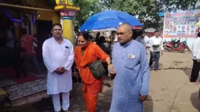 कवर्धा के पंचमुखी बूढ़ा महादेव में जलाभिषेक करने पहुंची कृष्णा बम, शहरवासियों ने किया जोरदार स्वागत 1 कृष्णा बम