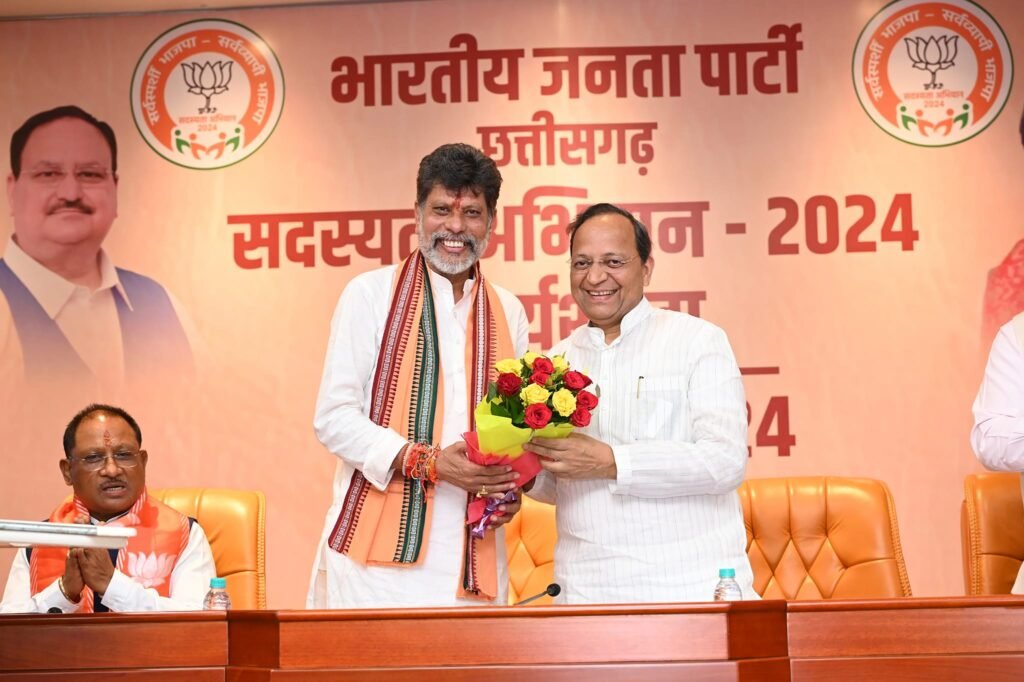 भाजपा सदस्यता अभियान का कार्यशाला संपन्न, 10 करोड़ सदस्य बनाने का लक्ष्य 2 भाजपा सदस्यता अभियान