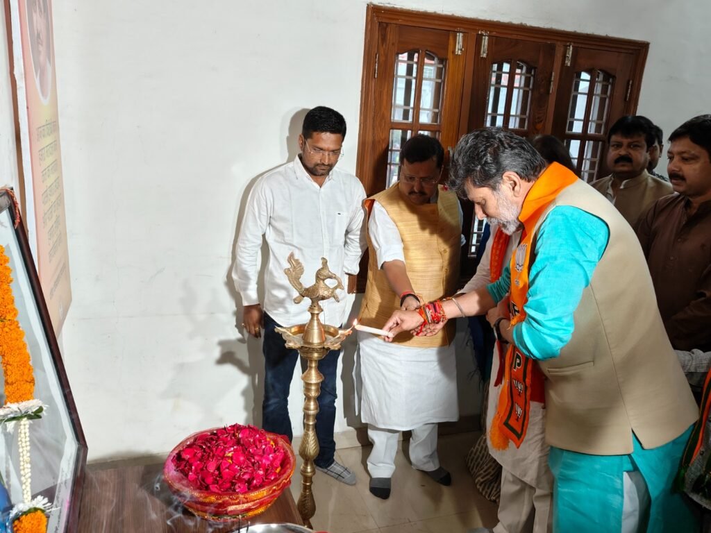भाजपा सदस्यता अभियान 2024: प्रदेश समन्वय केंद्र का हुआ उद्घाटन 2 भाजपा सदस्यता अभियान 2024