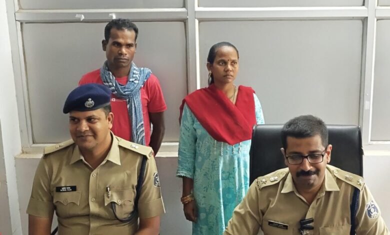 छत्तीसगढ़ में धमतरी पुलिस की बड़ी सफलता: 5 लाख के दो ईनामी नक्सलियों ने किया आत्मसमर्पण