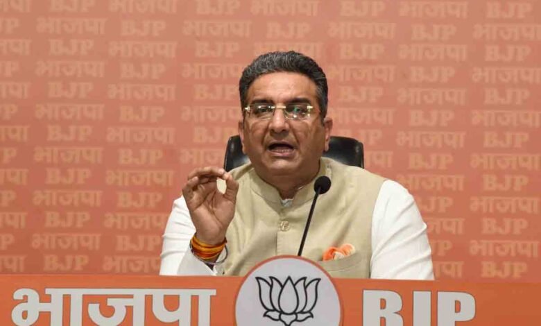 पश्चिम बंगाल में महिला डॉक्टर के बलात्कार और हत्या मामले पर ममता बनर्जी के इस्तीफे की मांग, बीजेपी ने उठाए गंभीर सवाल