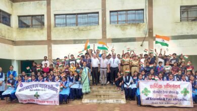 आजादी का अमृत महोत्सव : स्वामी आत्मनन्द और कस्तूरबा विद्यालय के विद्यार्थियों ने तिरंगा रैली और रंगोली, और विविध कार्यक्रम कर देश भक्ति का अलख जगाया 8 WhatsApp Image 2024 08 09 at 3.25.49 PM 1