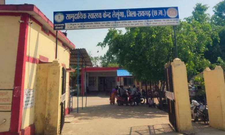 साइलेंट किलर साँप के काटने से माँ और बेटी घायल, नाबालिग की मौत; लैलूंगा में इलाज जारी