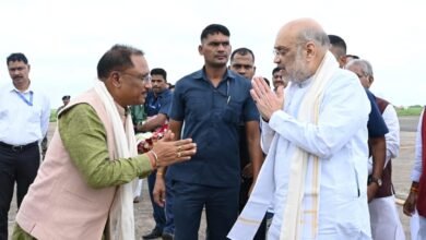 केन्द्रीय गृहमंत्री अमित शाह रायपुर के 3 दिवसीय प्रवास के बाद दिल्ली रवाना, भाजपा नेताओं के साथ कई महत्वपूर्ण मुद्दों पर चर्चा की 7 केन्द्रीय गृह मंत्री अमित शाह रायपुर के 3 दिवसीय प्रवास के बाद दिल्ली रवाना,