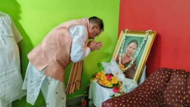 मुख्यमंत्री विष्णु देव साय ने स्वर्गीय झिंगिया उरांव को श्रद्धांजलि अर्पित की