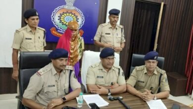 दुर्ग: लिव-इन पार्टनर ने की हत्या, आरोपी महिला गिरफ्तार 1 दुर्ग: लिव-इन पार्टनर ने की हत्या, आरोपी महिला गिरफ्तार