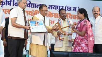 गौ-आधारित जैविक एवं प्राकृतिक खेती खोलेगी किसानों के लिए खुशहाली का रास्ता : मुख्यमंत्री विष्णु देव साय 2 1725882203 3a567b4cff9bb61bcb65