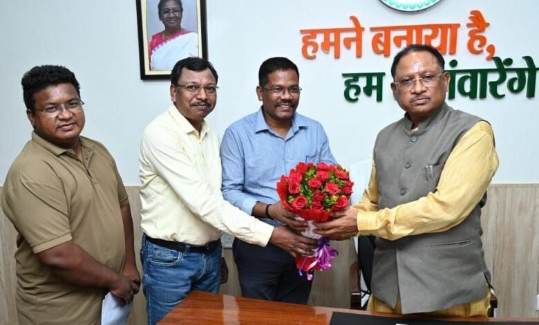 मुख्यमंत्री विष्णु देव साय से कंवर समाज के प्रतिनिधि मंडल ने की सौजन्य मुलाकात