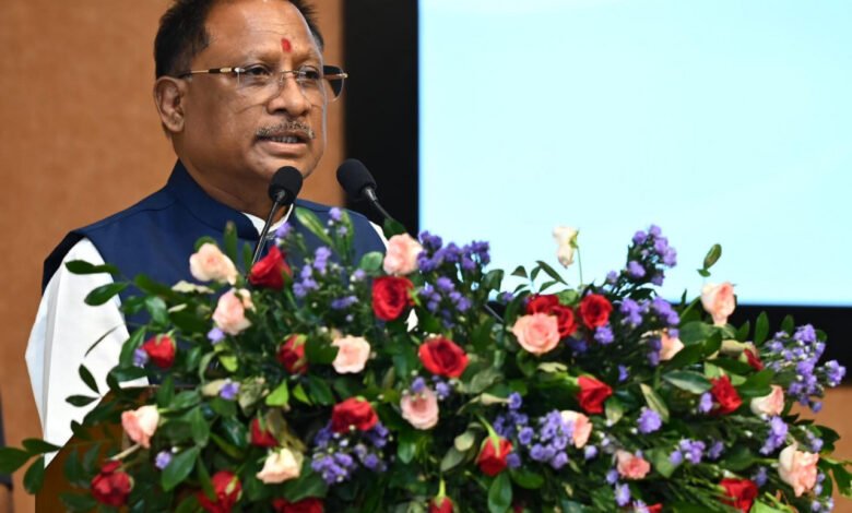 पुरानी शैली बदलें, पूरी संवेदनशीलता के साथ जनता की समस्याओं का निराकरण करें - मुख्यमंत्री विष्णु देव साय