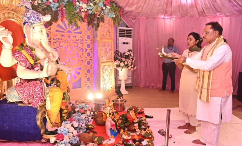 भगवान श्री गणेश के पूजन-हवन कार्यक्रम में शामिल हुए मुख्यमंत्री