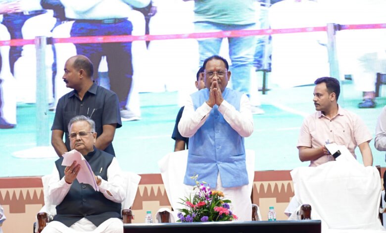 मोर आवास मोर अधिकार : मुख्यमंत्री विष्णुदेव साय ने आवास हितग्राहियों का किया अभिनंदन