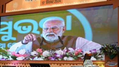 प्रधानमंत्री नरेन्द्र मोदी ने आवासहीन परिवारों को मकान निर्माण के लिए 2044 करोड़ रूपए की राशि का किया ऑनलाईन अंतरण 15 प्रधानमंत्री नरेन्द्र मोदी ने आवासहीन परिवारों को मकान निर्माण के लिए 2044 करोड़ रूपए की राशि का किया ऑनलाईन अंतरण