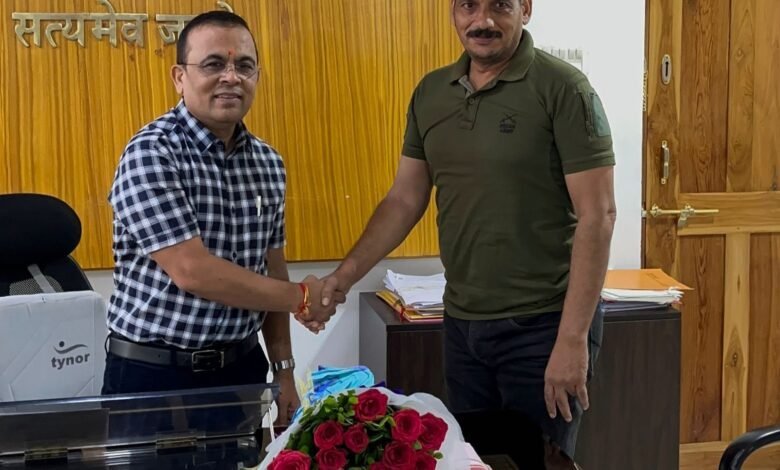 कबीरधाम जिले के नए कलेक्टर गोपाल वर्मा ने विधिवत पदभार ग्रहण किया