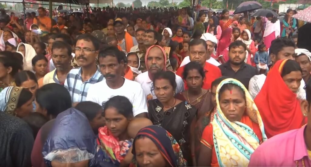 मुख्यमंत्री विष्णु देव साय ने झारखंड के कुरडेग में परिवर्तन यात्रा सभा को किया संबोधित; कहा- झारखंड में परिवर्तन की बेला है 3 मुख्यमंत्री विष्णु देव साय ने झारखंड के कुरडेग में परिवर्तन यात्रा सभा को किया संबोधित; कहा- झारखंड में परिवर्तन की बेला है