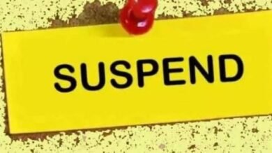 नेशनल हाईवे पर जाम के बाद एसआई और पुलिसकर्मी सस्पेंड, आईजी ने की कार्रवाई 3 नेशनल हाईवे पर जाम के बाद एसआई और पुलिसकर्मी सस्पेंड, आईजी ने की कार्रवाई